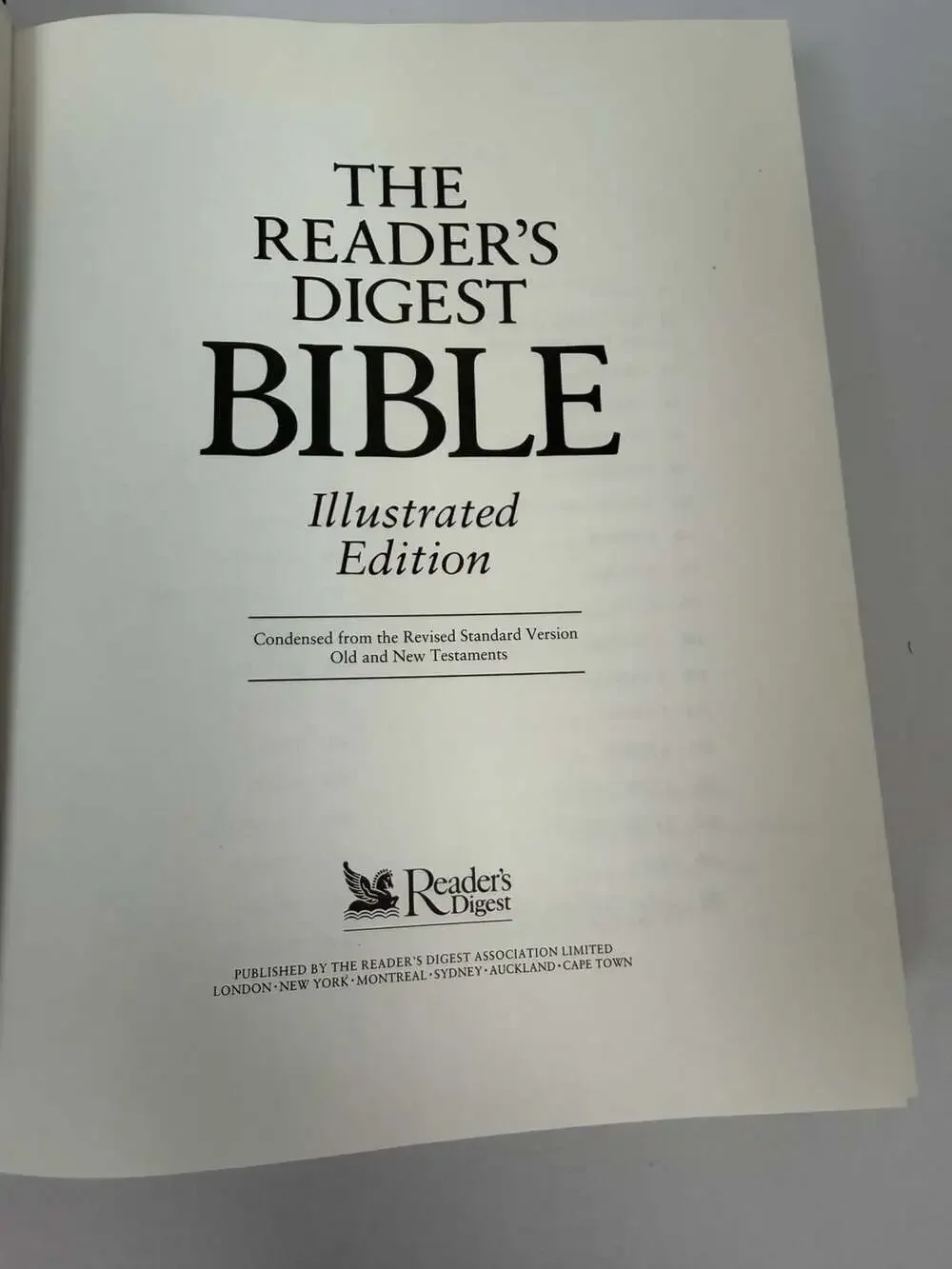 The Reader's Digest Bible: Illustrated Edition (Hardcover, 1995)